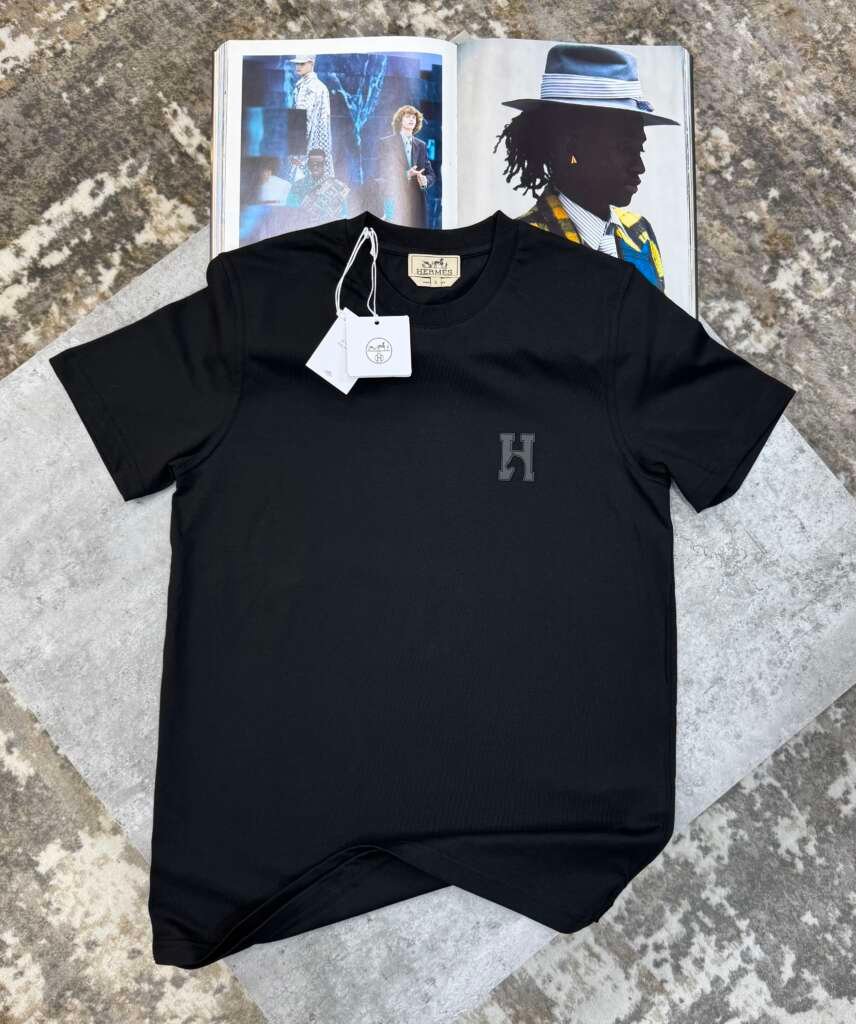 HRMES T-SHIRT BLACK