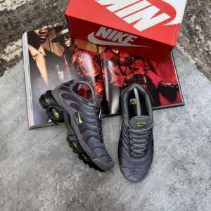 NKE TN GRAY/PURPLE