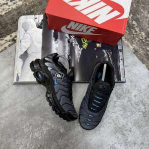 NKE TN BLACK/GRAY