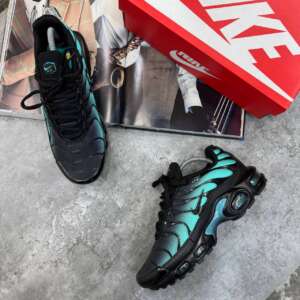 NKE TN BLACK/TURQUOISE