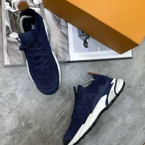 LVE TRAINER BLUE