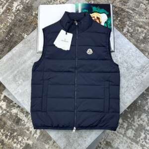 C.G BODYWARMER RED BADGE NAVY