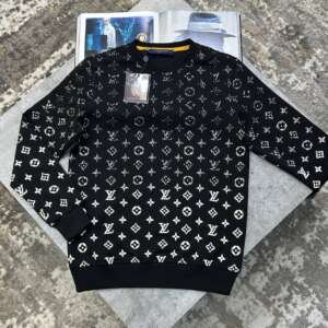 LVE JUMPER BLACK